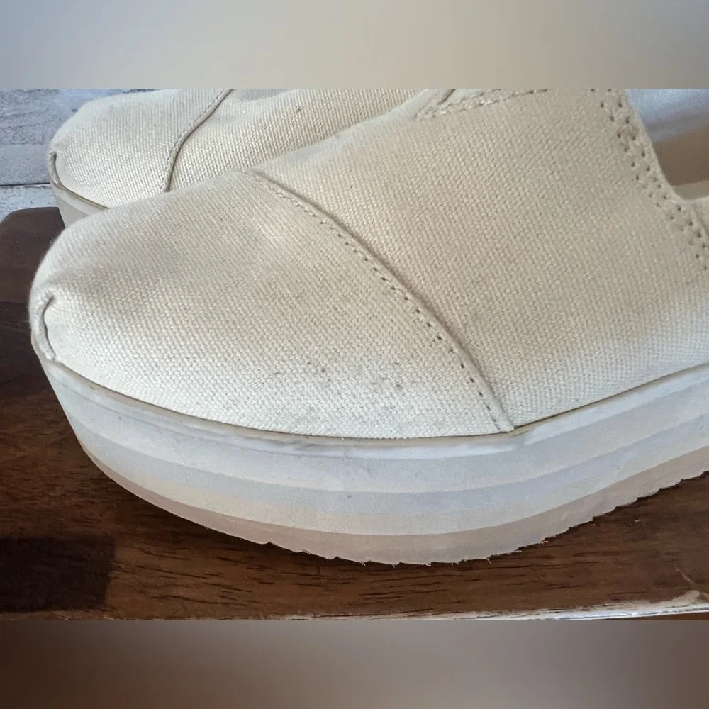 TOMS ALPARGATA PLATFORM WOMENS SIZE 10 W
